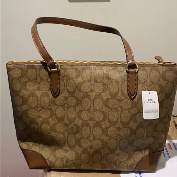 Bags - Picture 2 of 3